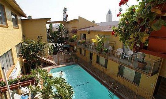 Hollywood Downtowner Motel