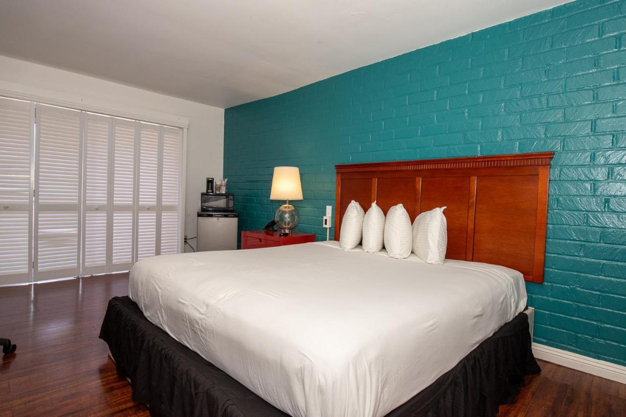 Motel Hollywood Downtowner 2*