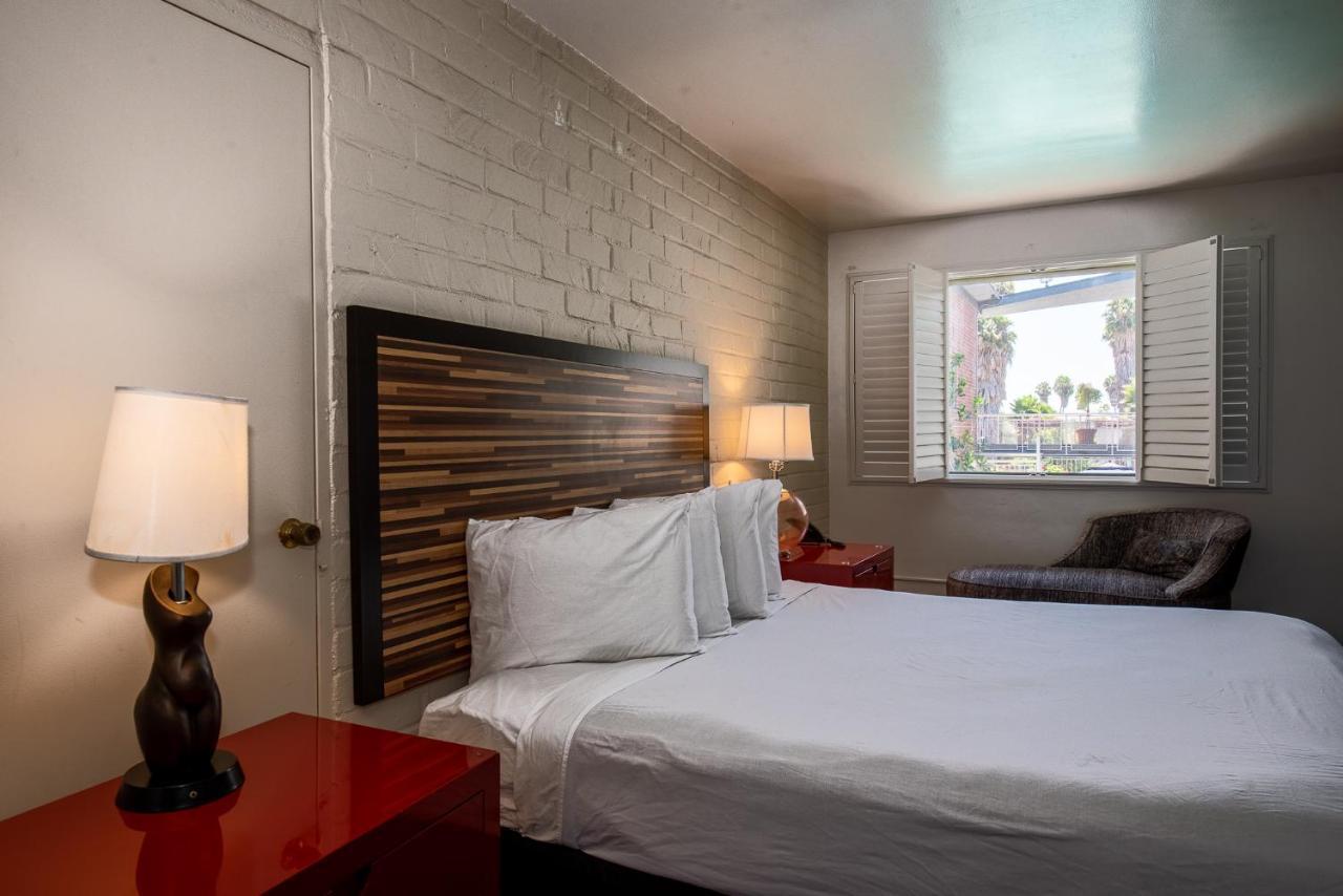 Motel Hollywood Downtowner 2*