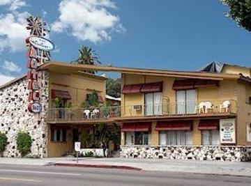 Hollywood Downtowner Motel 2*